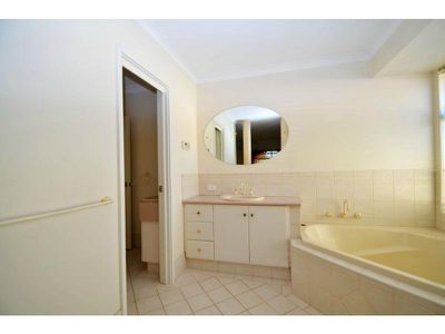 7 Japonica Heights, Halls Head