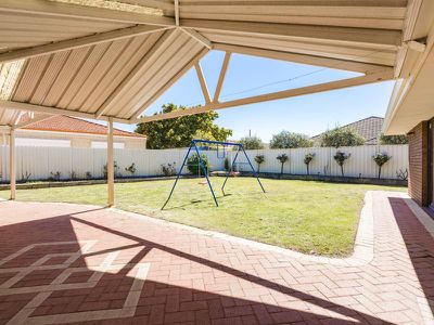 3 Langley Way, Booragoon