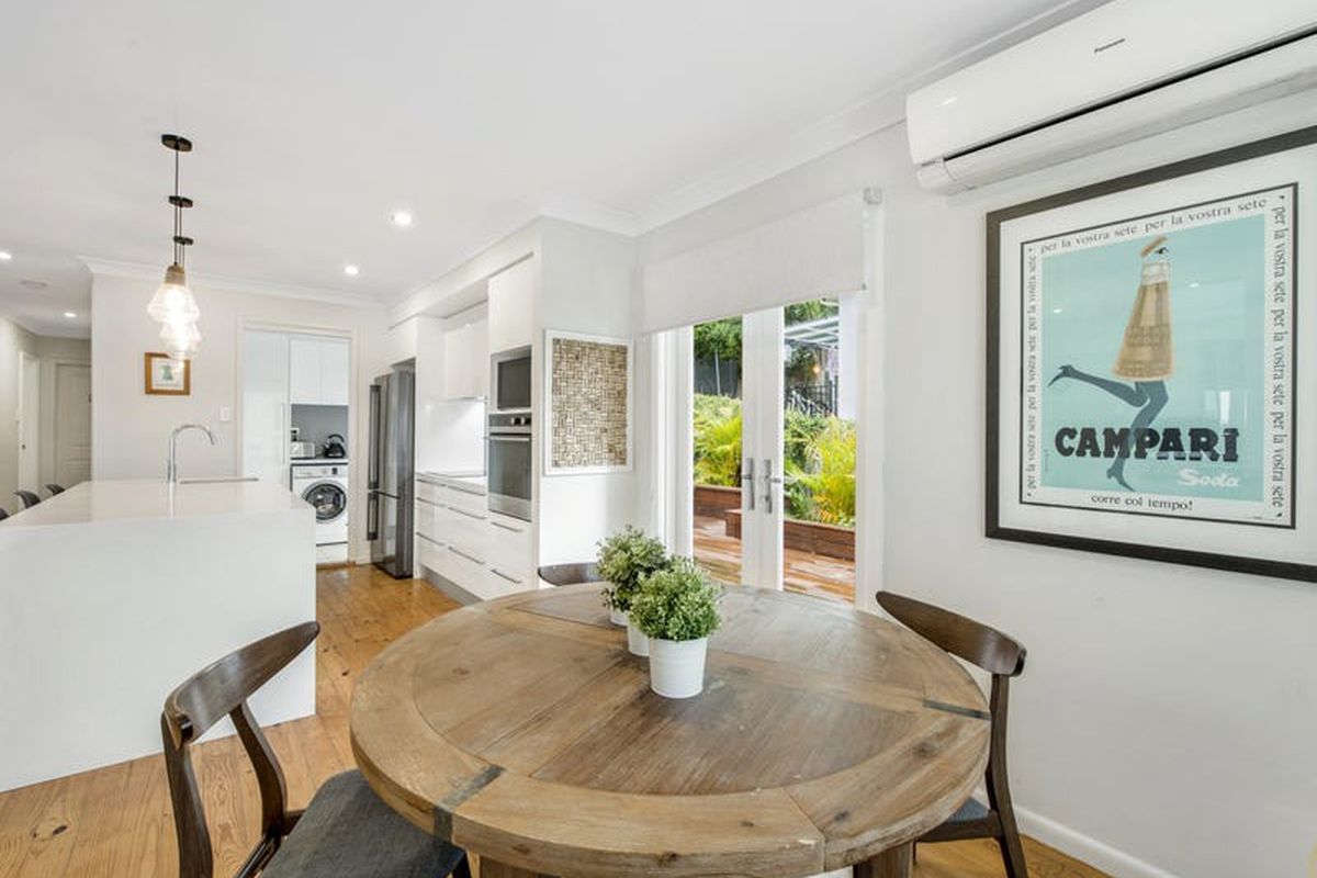 17 Bushlands Avenue, Springfield