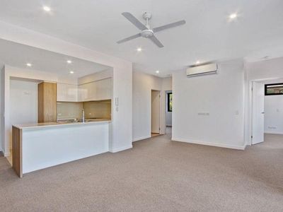 105 / 27 Kingsmill Street, Chermside