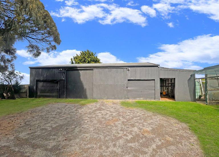 8303 Princes Highway, Allestree