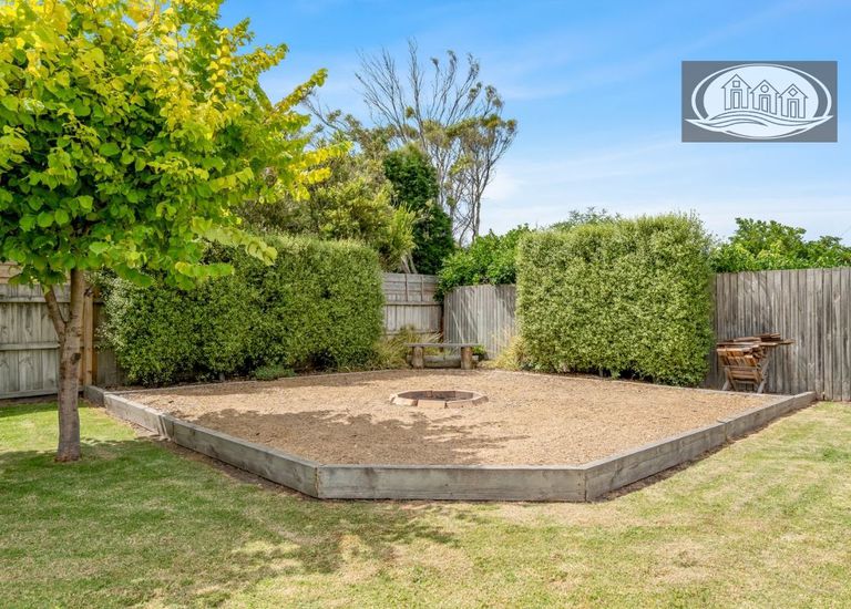 37 Waterford Avenue, Portland