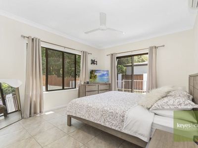 4 Haven Place, Douglas