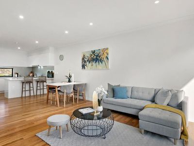 276A WAVERLEY ROAD, Mount Waverley