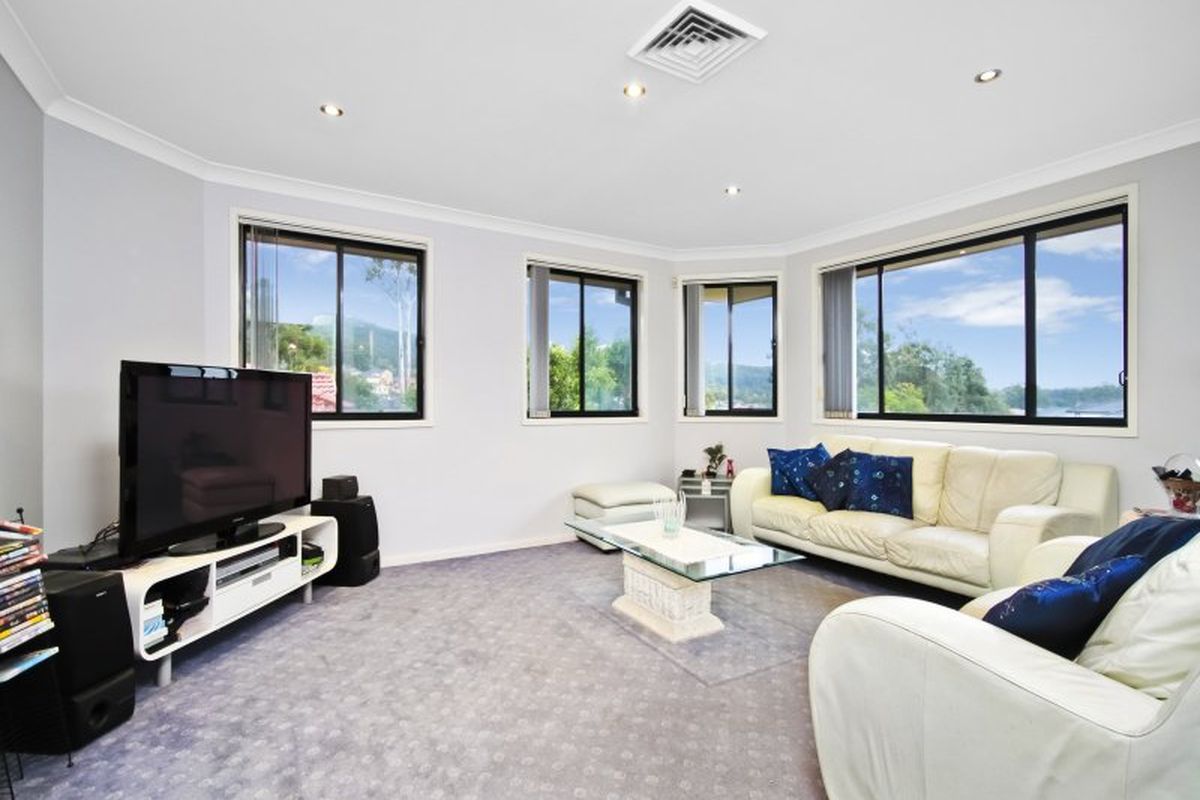 2 Stringybark Close, Terrigal