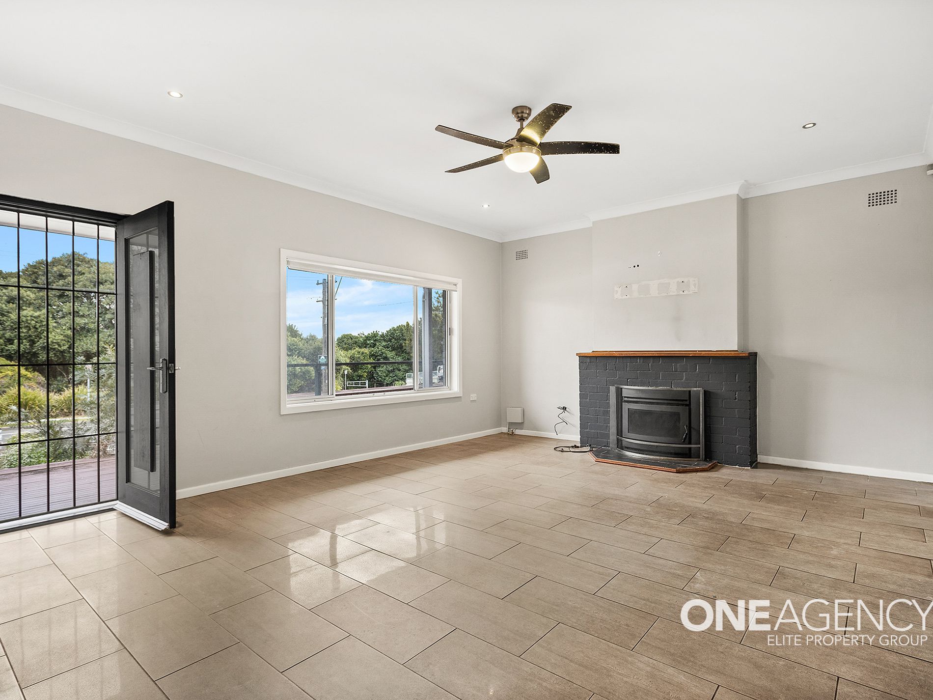 348 Northcliffe Drive, Lake Heights