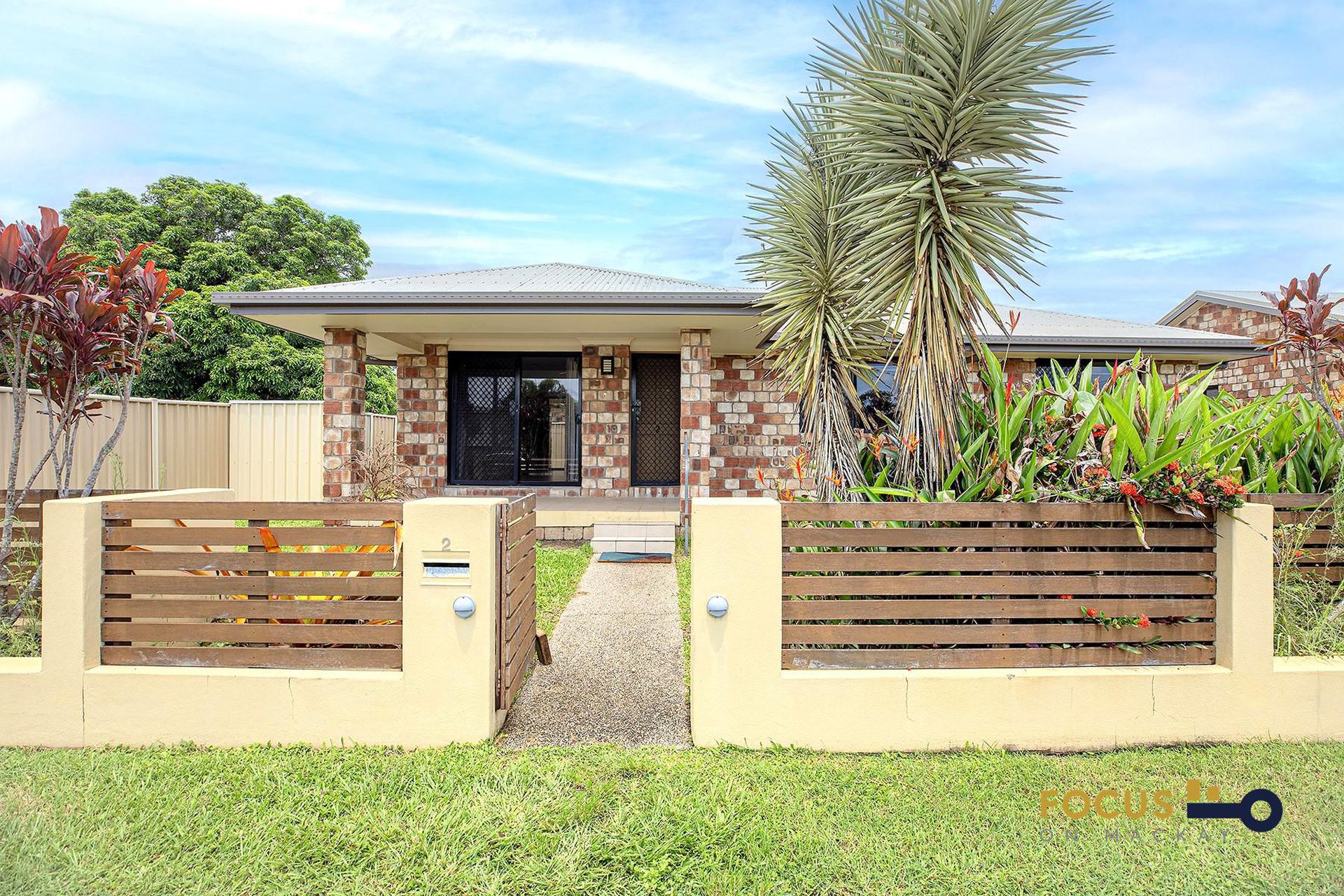2 / 13 Brandon Street, Sarina