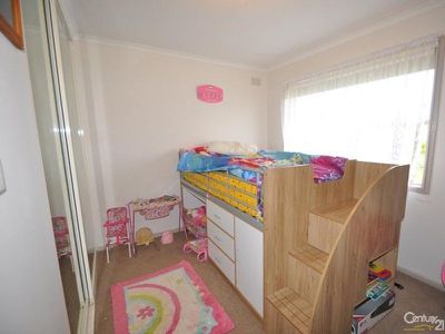 7 Burge Place, Dubbo