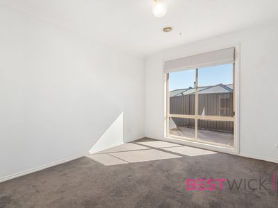 9 Country Way, Abercrombie