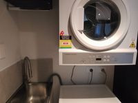 unit 208 / 28 Lissner Street, Toowong