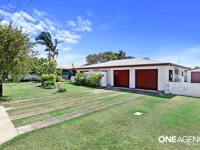 21 Cooloola Crescent, Urangan