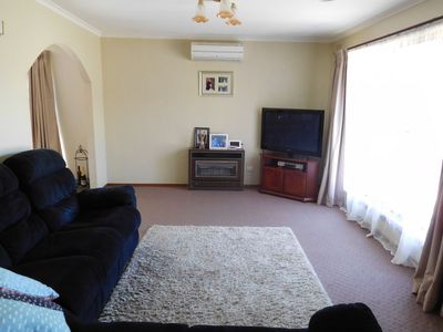 10 Larsen Street, Mooroopna
