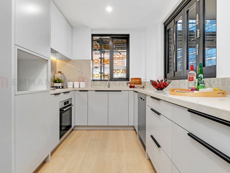 318 / 3 Gerbera Place, Kellyville