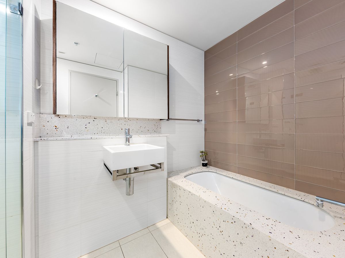3102 / 718 George Street, Haymarket