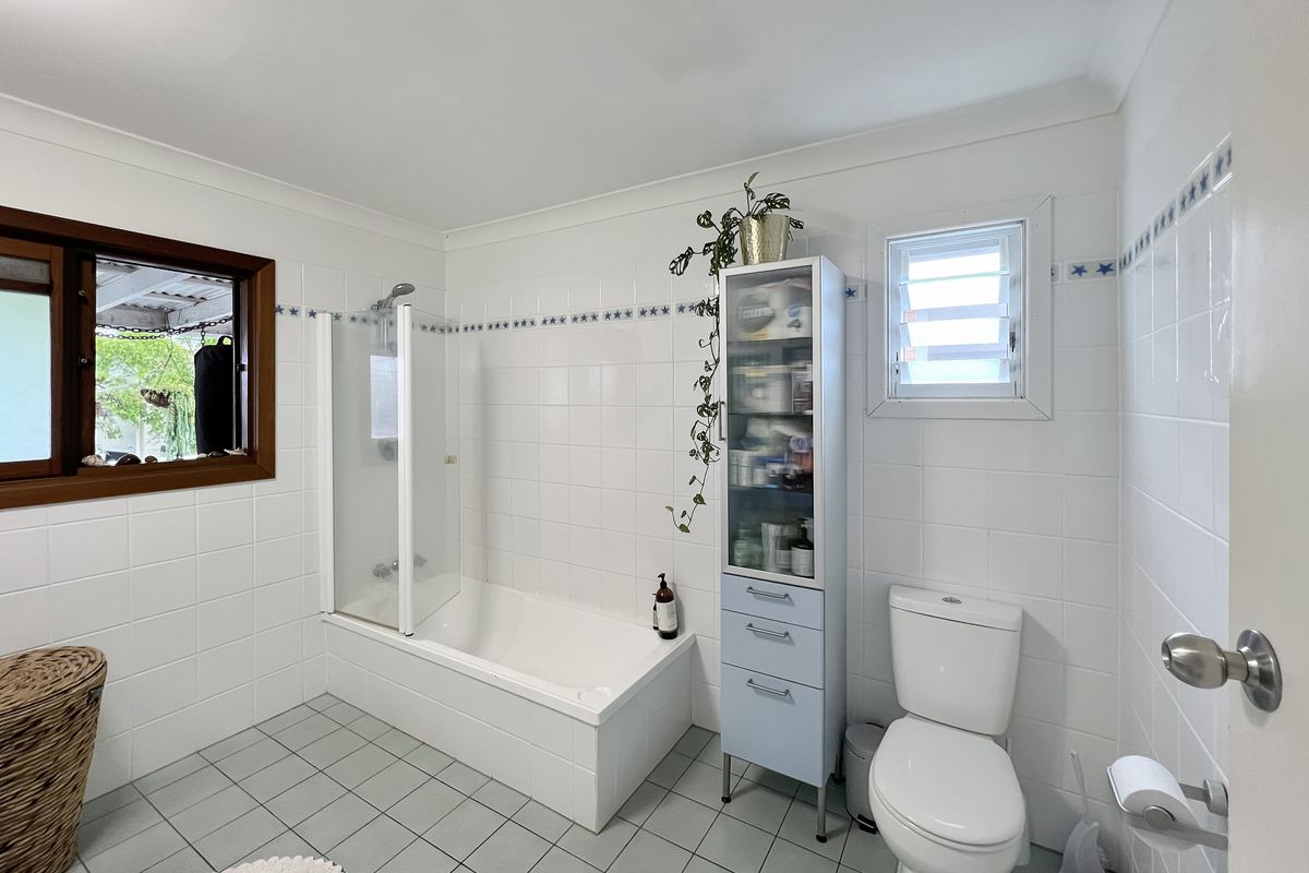 1 / 48 Tallebudgera Drive, Palm Beach