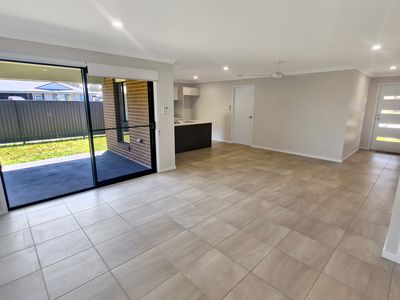 21 Riparian Circuit, Cessnock
