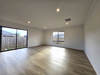4 Nesting Way, Werribee