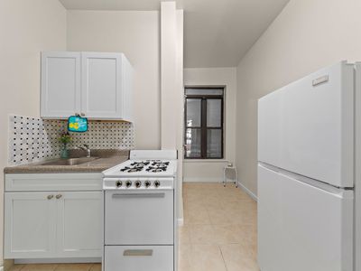 unit 32 / 1777 Madison Avenue, Manhattan, NY, International