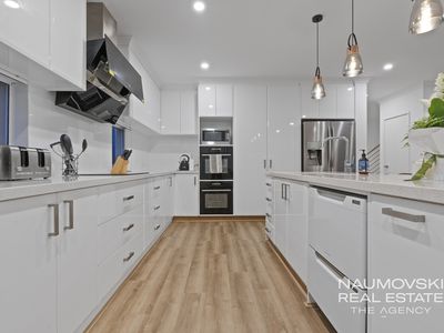 74 Grindleford Drive, Balcatta