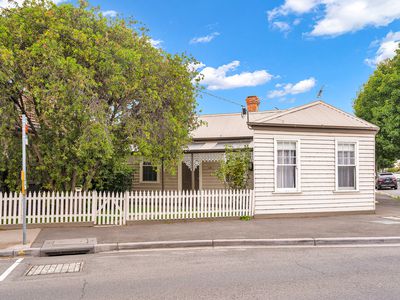 135 Douglas Parade, Williamstown