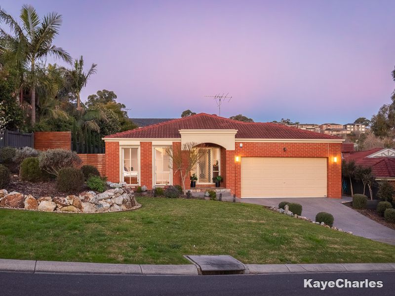 6 Mountain View Circuit, Beaconsfield