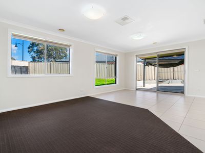 24 JACKA STREET, Wodonga