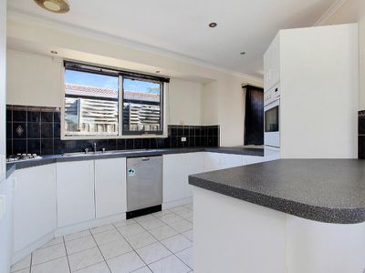 11 Yasmin Crt, Hampton Park