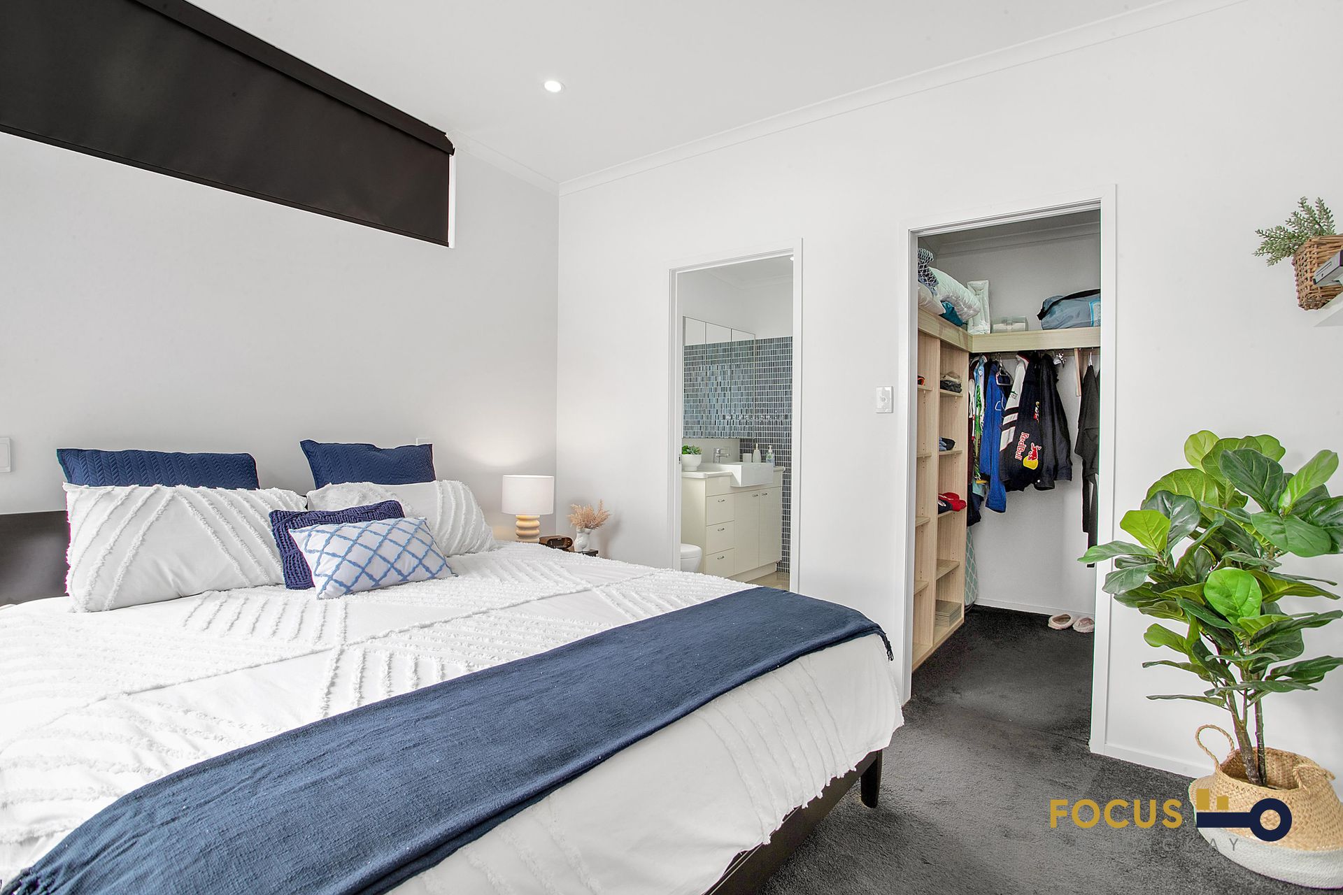 12 Ward Esplanade, Ball Bay
