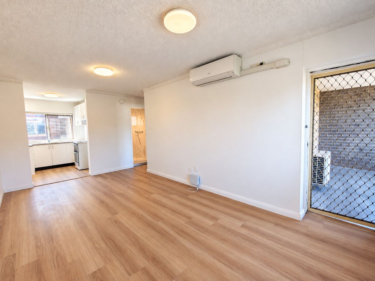 2 / 12 Thurston Street, Penrith