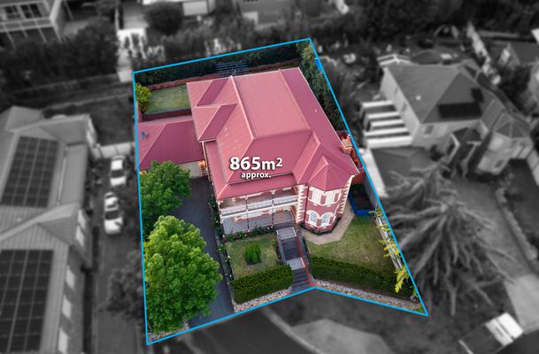 8 Arbroath Court, Greenvale