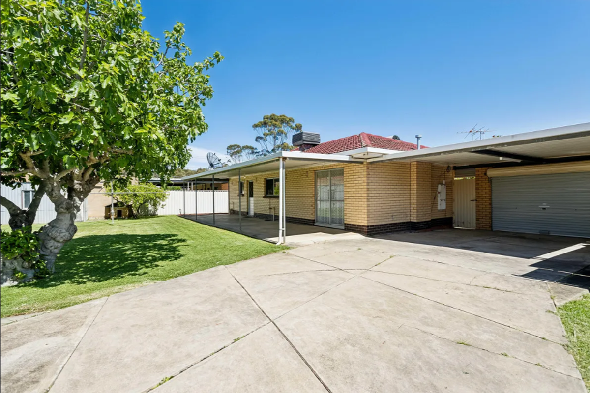 4 Spenfeld Court, Valley View