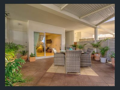 2 / 216 Arcadia Dr, Shoalwater