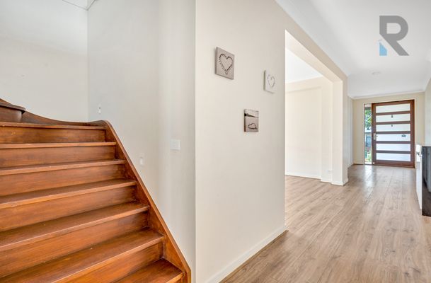 6 lansell street, Craigieburn