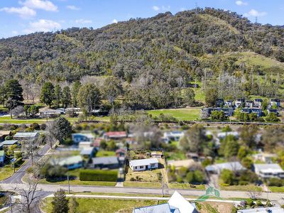 14 Tawonga Crescent, Mount Beauty