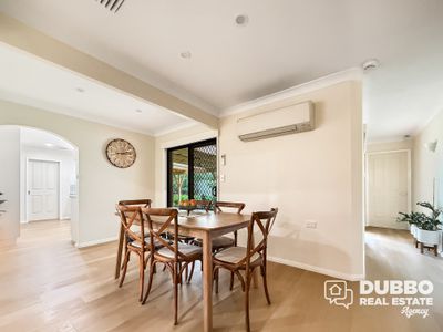 14 Hazelwood Drive, Dubbo