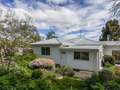 79 Dip Road, Mountain River