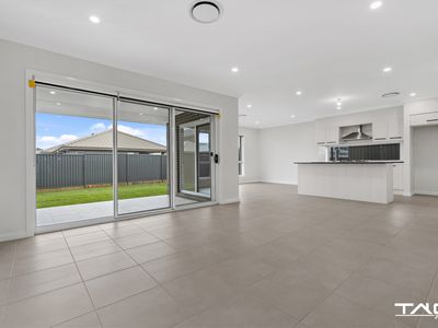 13 Paling Street, Werrington