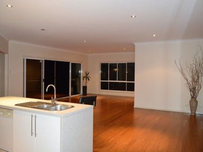 8 Snowwood Avenue, Maleny