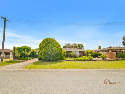 3 Myrna Way, Parkwood