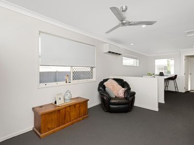 15 Tindale Place, Coomera
