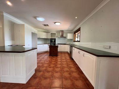 1-11 Douglas Street, Geurie