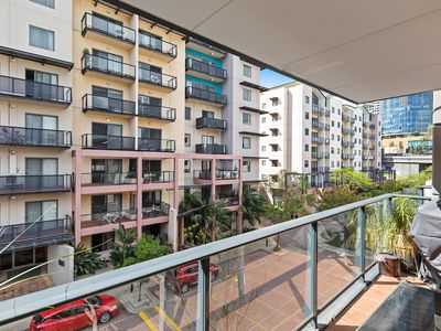 18 / 116 Mounts Bay Road, Perth