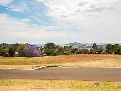6 Bernard Crescent, Kingaroy