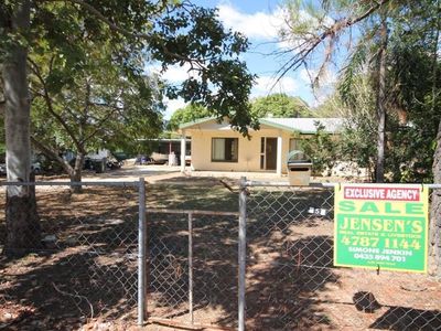 5 BROKER STREET, Grand Secret