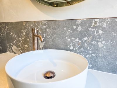 2 / 508 Beach Road, Denhams Beach