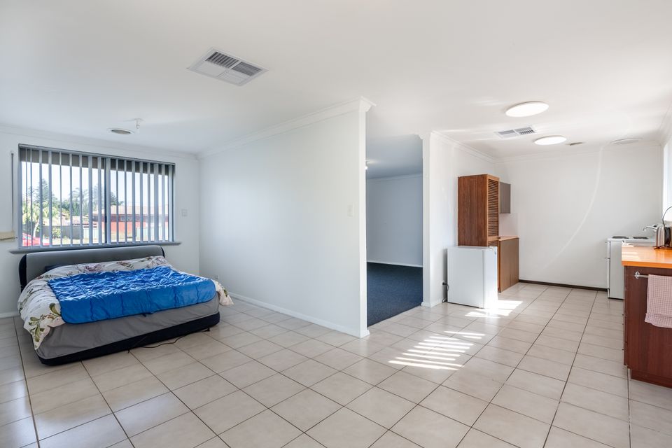 2 McClure St, Safety Bay