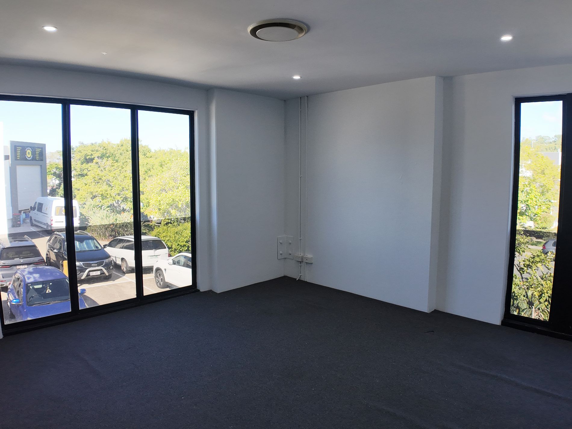 2 / 33 Township Drive, Burleigh Heads