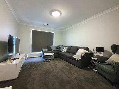 17 Aqua Court, Dubbo