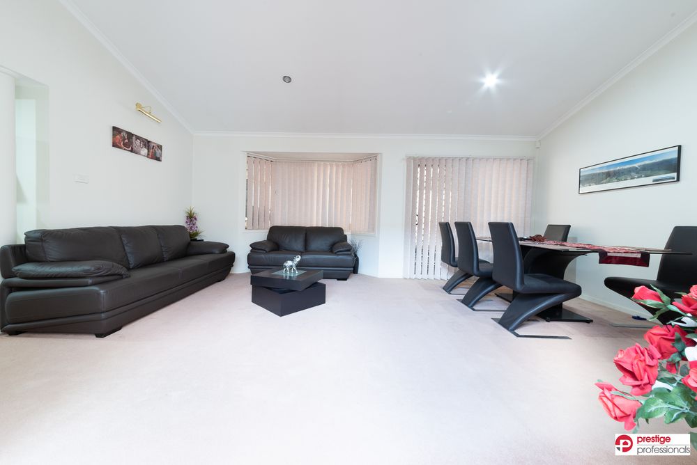 14 Delfin Drive, Wattle Grove