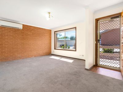 2 / 4 DANE PLACE, Wodonga